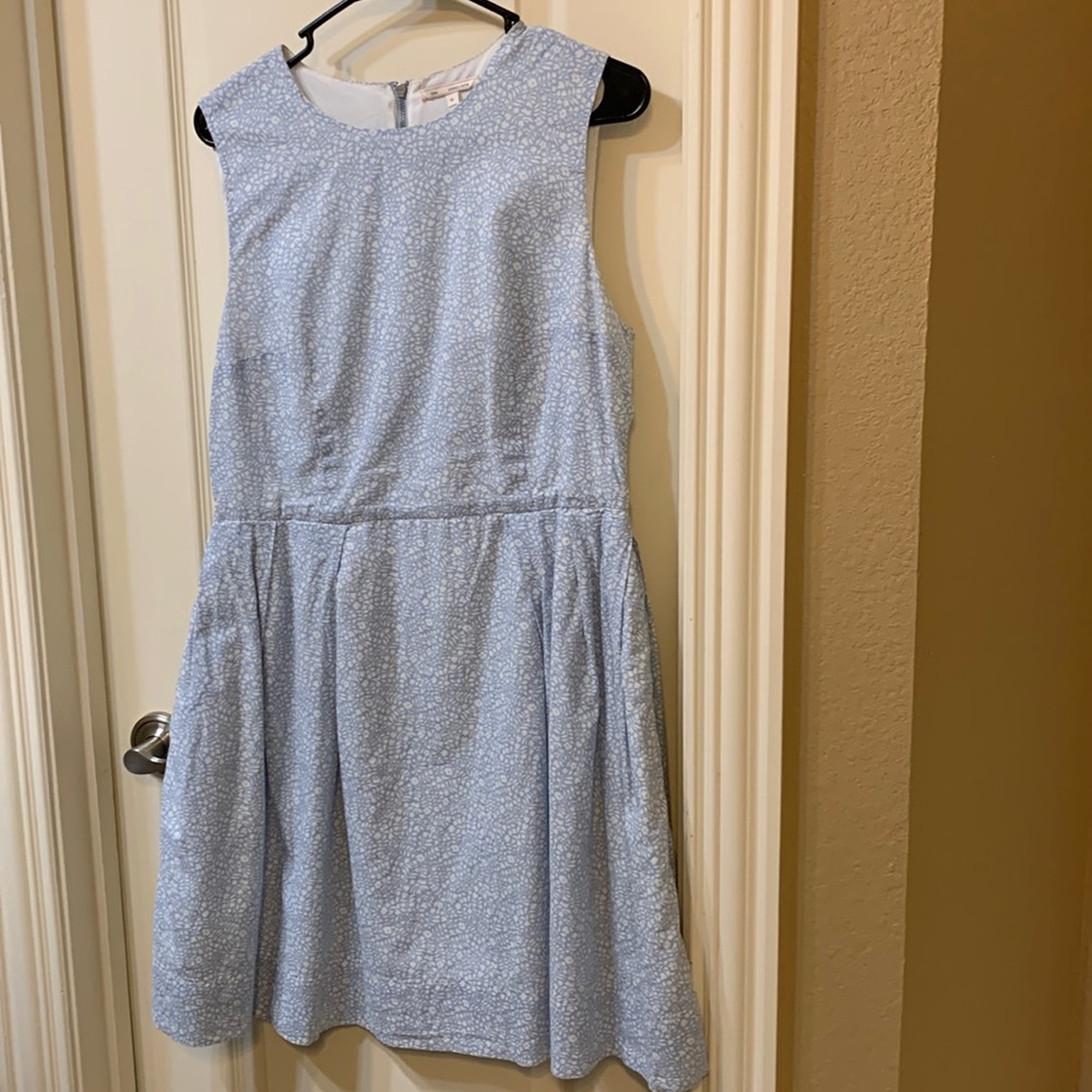 Women’s Gap Sleeveless Fit & Flare Floral Blue & White Mini Dress w/pockets